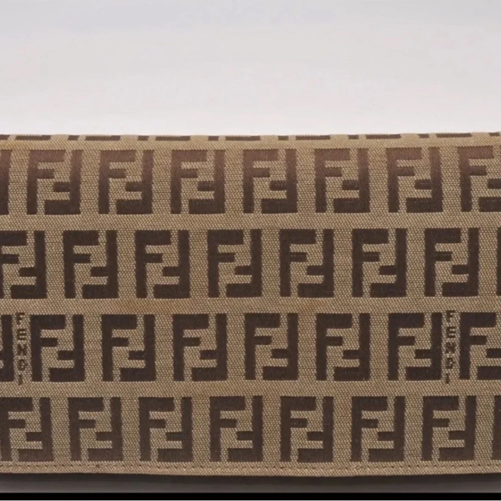 Fendi Zucca Long Wallet - Picture 2 of 8